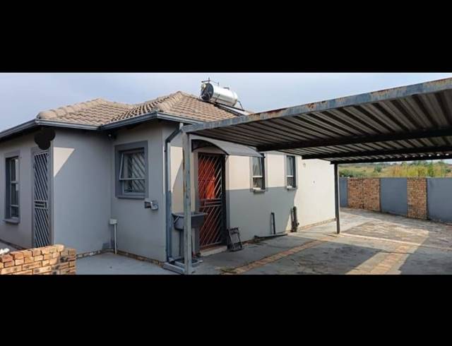 2 BEDROOM HOUSE FOR SALE IN RIVERSIDE VIEW EXT 35